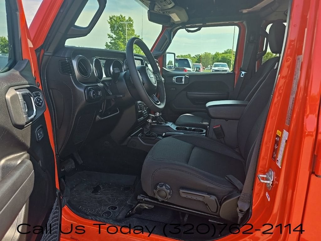 2023 Jeep Wrangler 4-Door High Tide 4x4