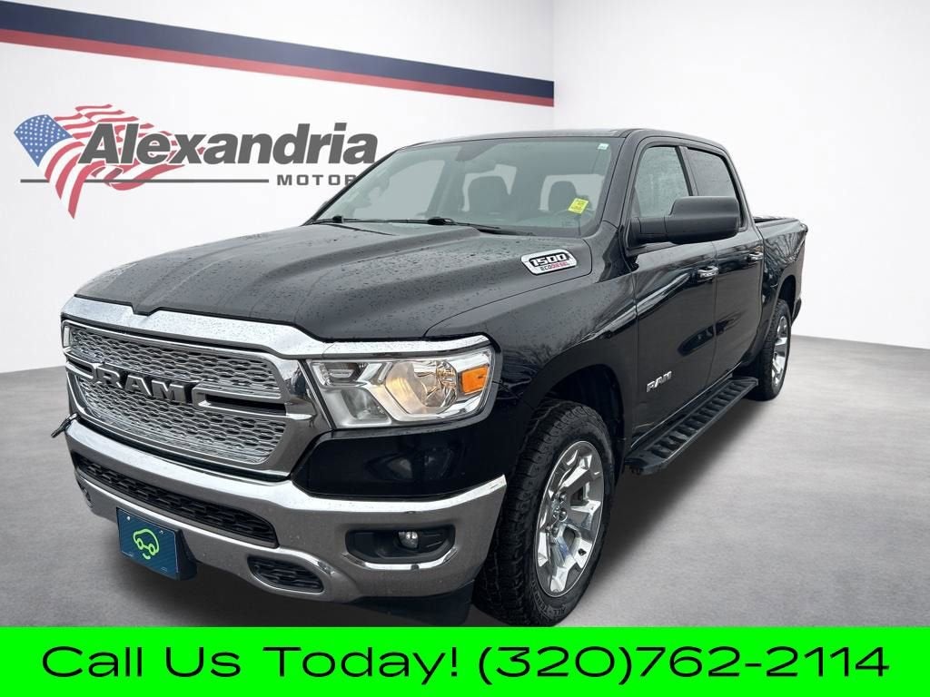 2020 RAM 1500 Big Horn Crew Cab 4x4 5'7" Box