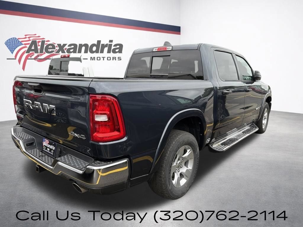2025 RAM 1500 Big Horn Crew Cab 4x4 5'7" Box