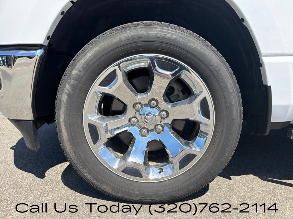 2020 RAM 1500 Big Horn Crew Cab 4x4 5'7" Box