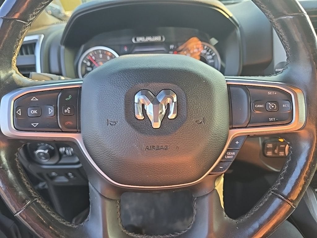 2019 RAM 1500 Big Horn/Lone Star Crew Cab 4x4 5'7" Box