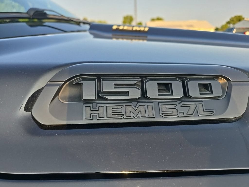 2019 RAM 1500 Big Horn/Lone Star Crew Cab 4x4 5'7" Box