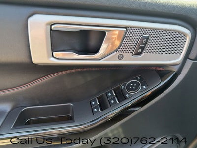 2024 Ford Explorer ST-Line