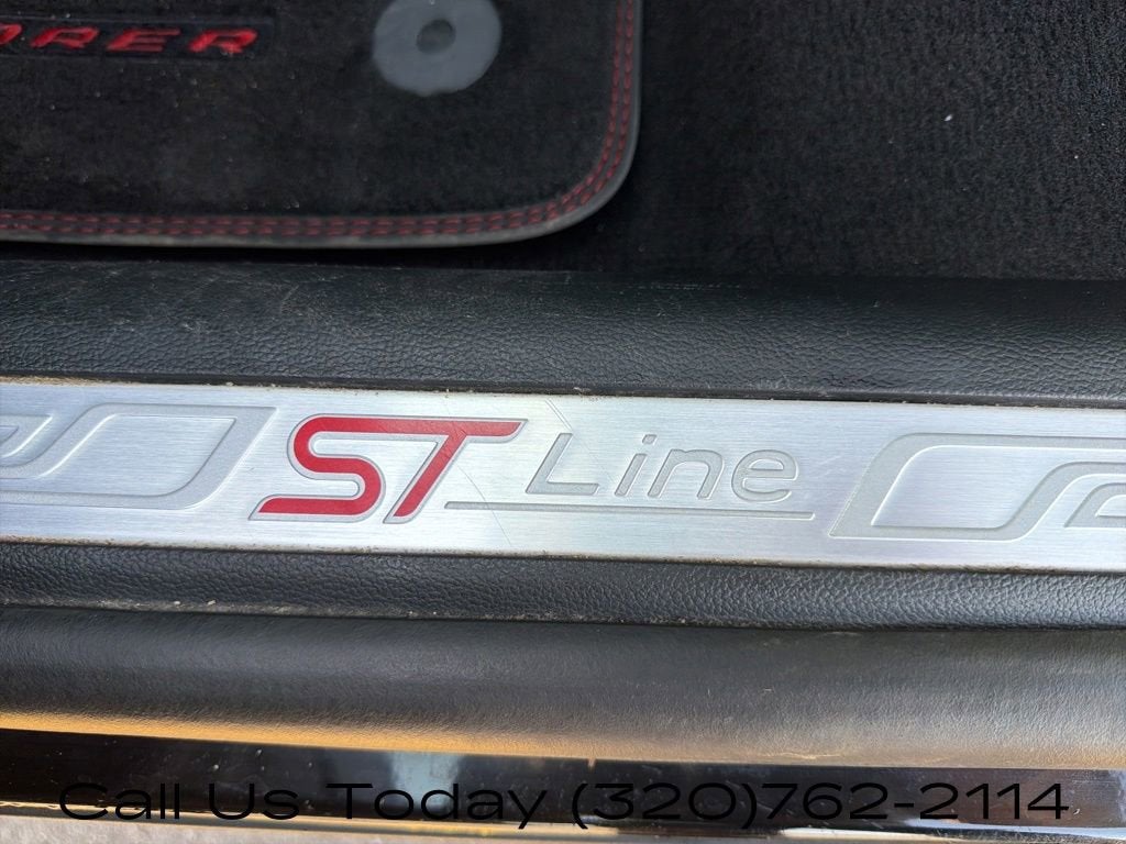 2024 Ford Explorer ST-Line