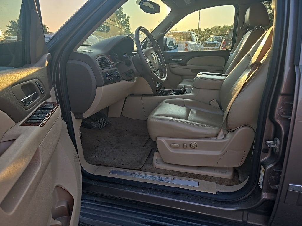 2013 Chevrolet Suburban LTZ