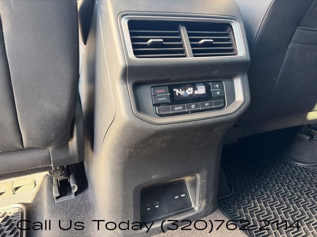 2024 Volkswagen Atlas 2.0T Peak Edition SE w/Technology