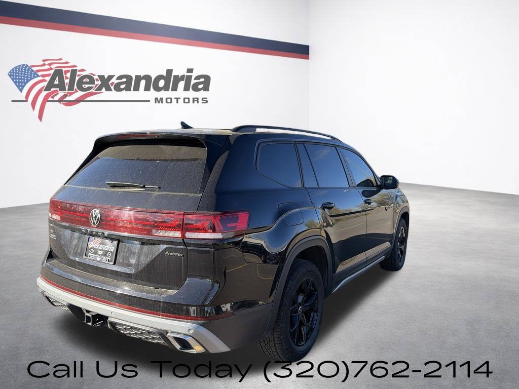 2024 Volkswagen Atlas 2.0T Peak Edition SE w/Technology