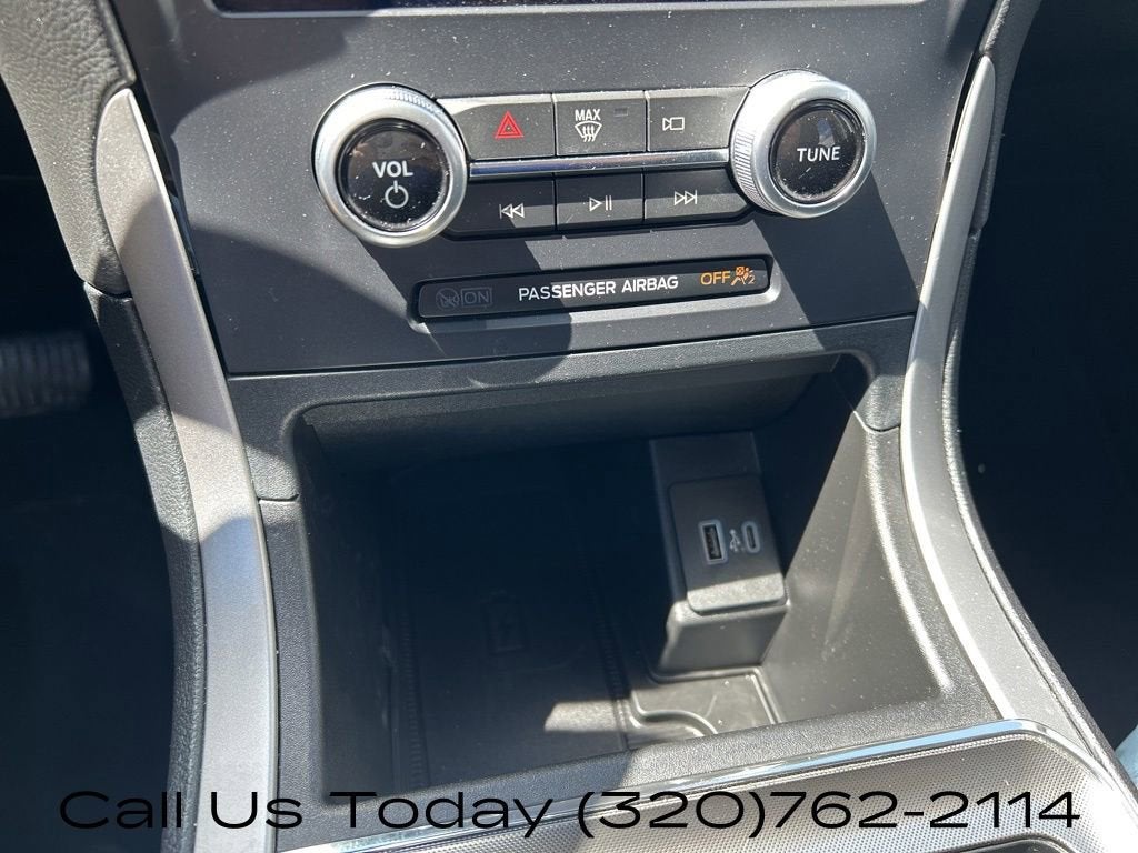 2022 Ford Edge SEL