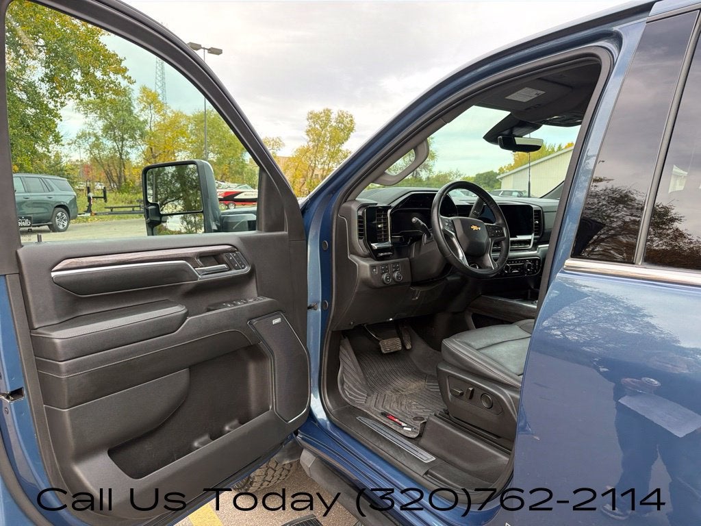 2024 Chevrolet Silverado 3500 HD LTZ