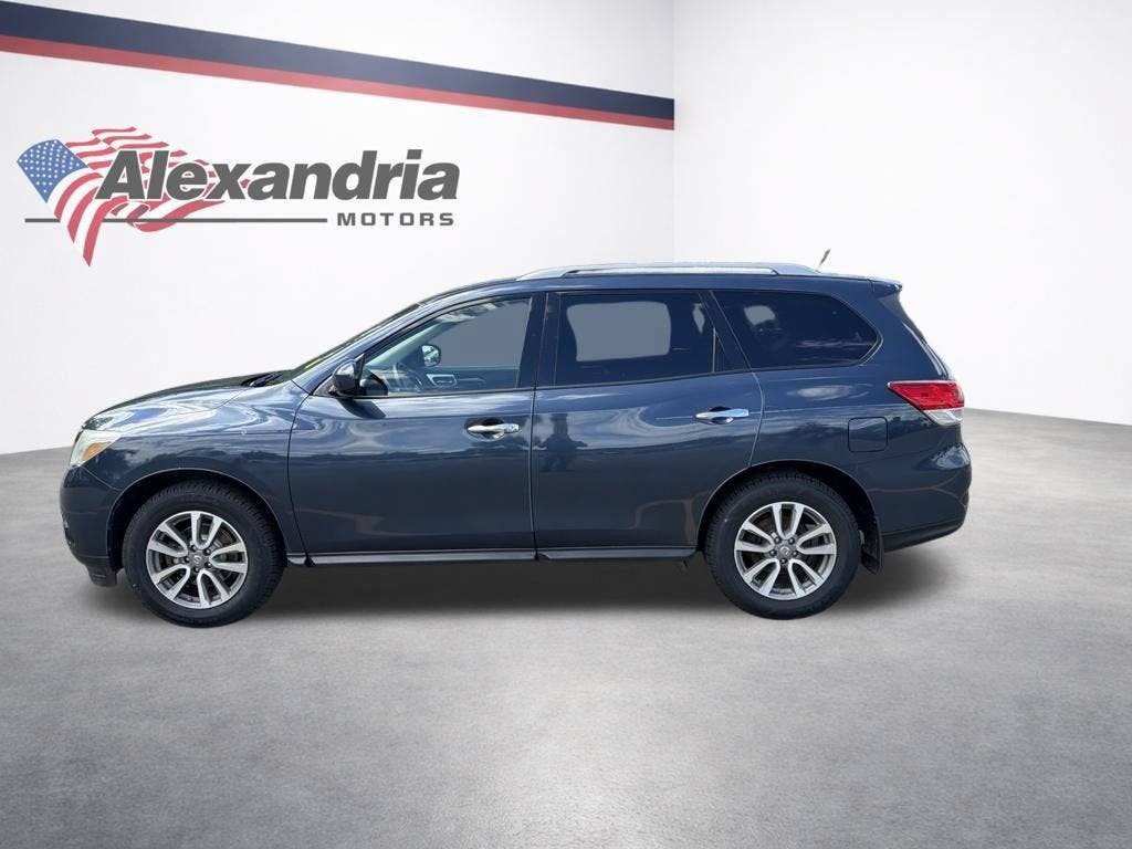 2016 Nissan Pathfinder SV