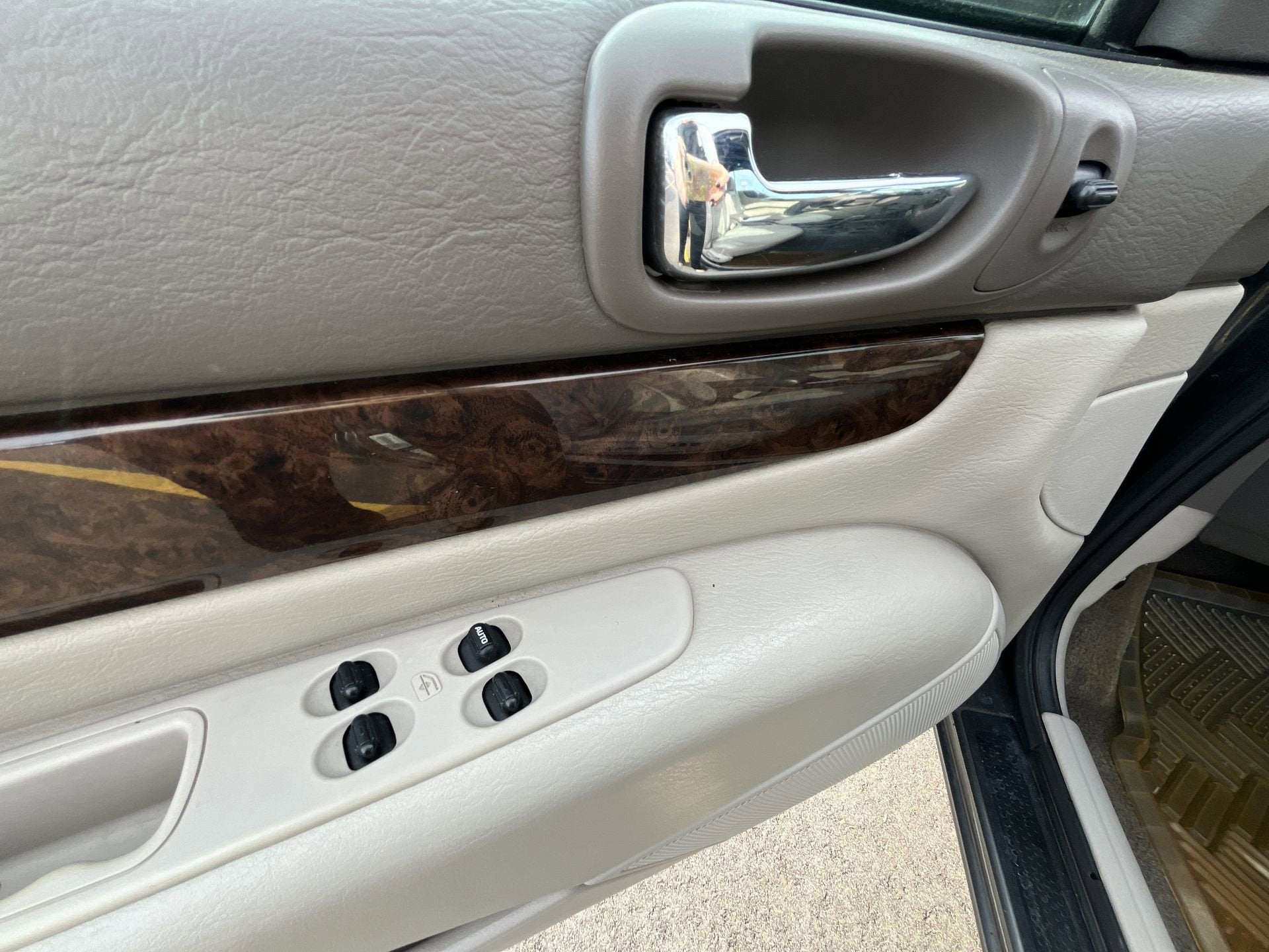 2005 Chrysler Sebring Conv Limited