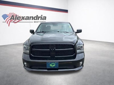 2014 RAM 1500 4WD Quad Cab 6.4 Ft Box Express