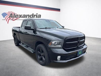 2014 RAM 1500 4WD Quad Cab 6.4 Ft Box Express