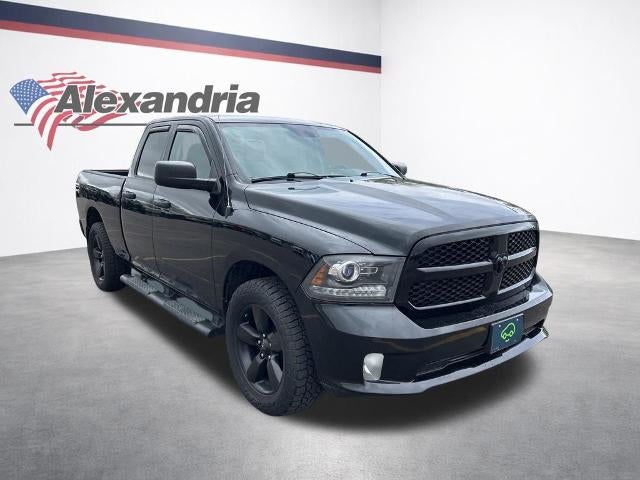 2014 RAM 1500 4WD Quad Cab 6.4 Ft Box Express