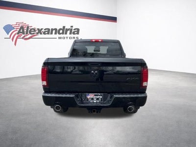 2014 RAM 1500 4WD Quad Cab 6.4 Ft Box Express