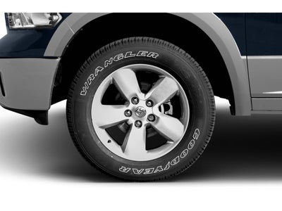 2015 RAM 1500 4WD Quad Cab 6.4 Ft Box Big Horn