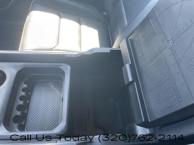 2019 RAM 1500 Laramie 4x4 Quad Cab 6'4" Box