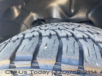 2019 RAM 1500 Laramie 4x4 Quad Cab 6'4" Box