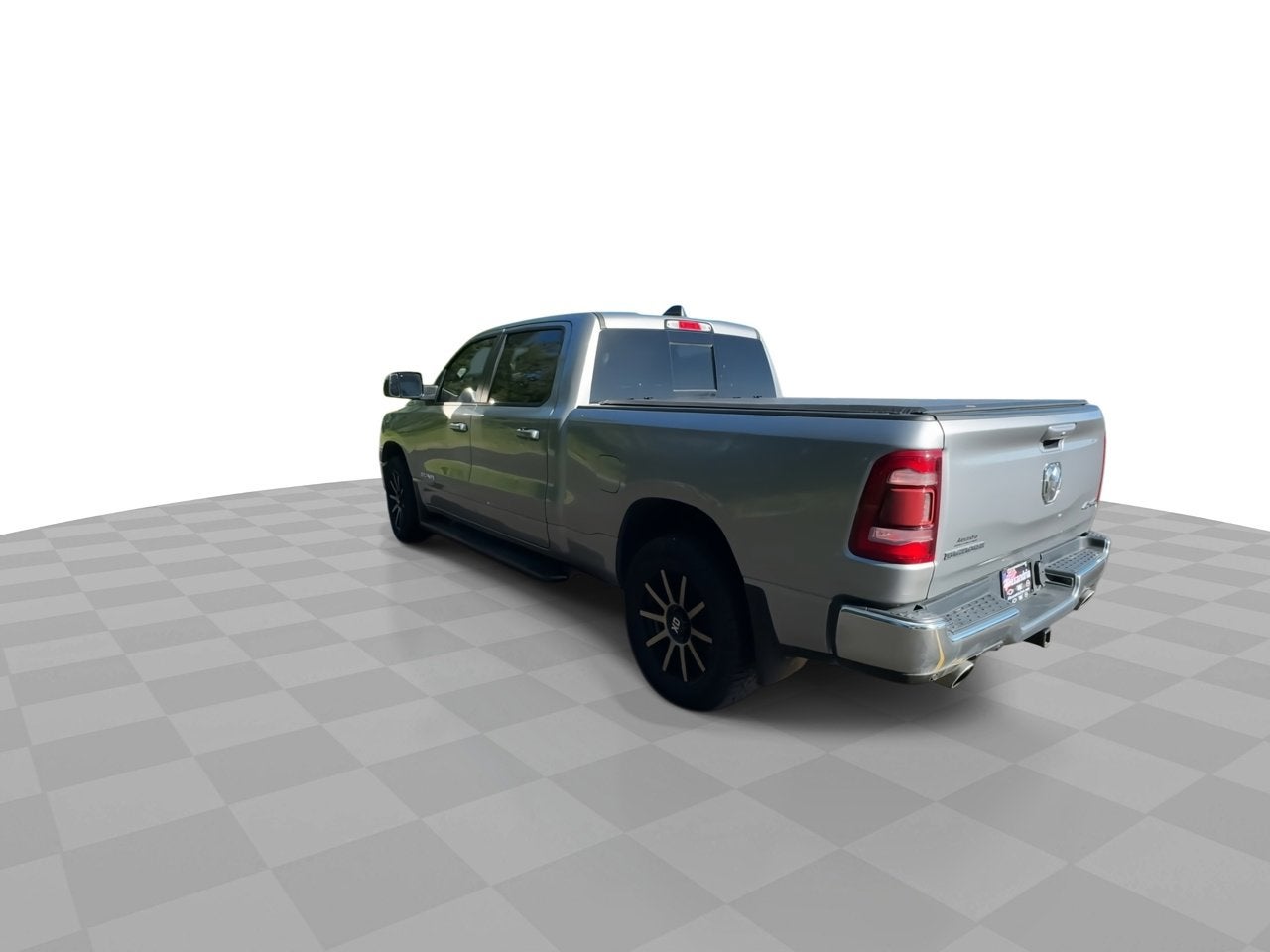 2022 RAM 1500 Big Horn 4x4 Crew Cab 6'4" Box