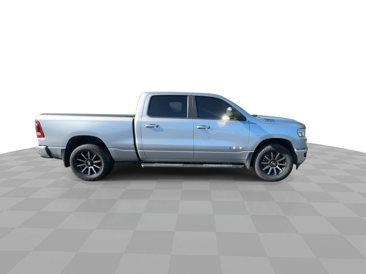 2022 RAM 1500 Big Horn 4x4 Crew Cab 6'4" Box