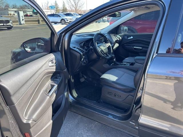 2017 Ford Escape Titanium 4WD
