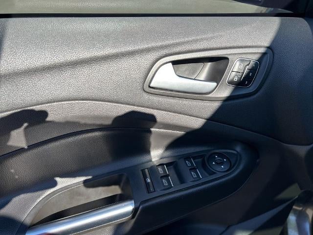 2017 Ford Escape Titanium 4WD