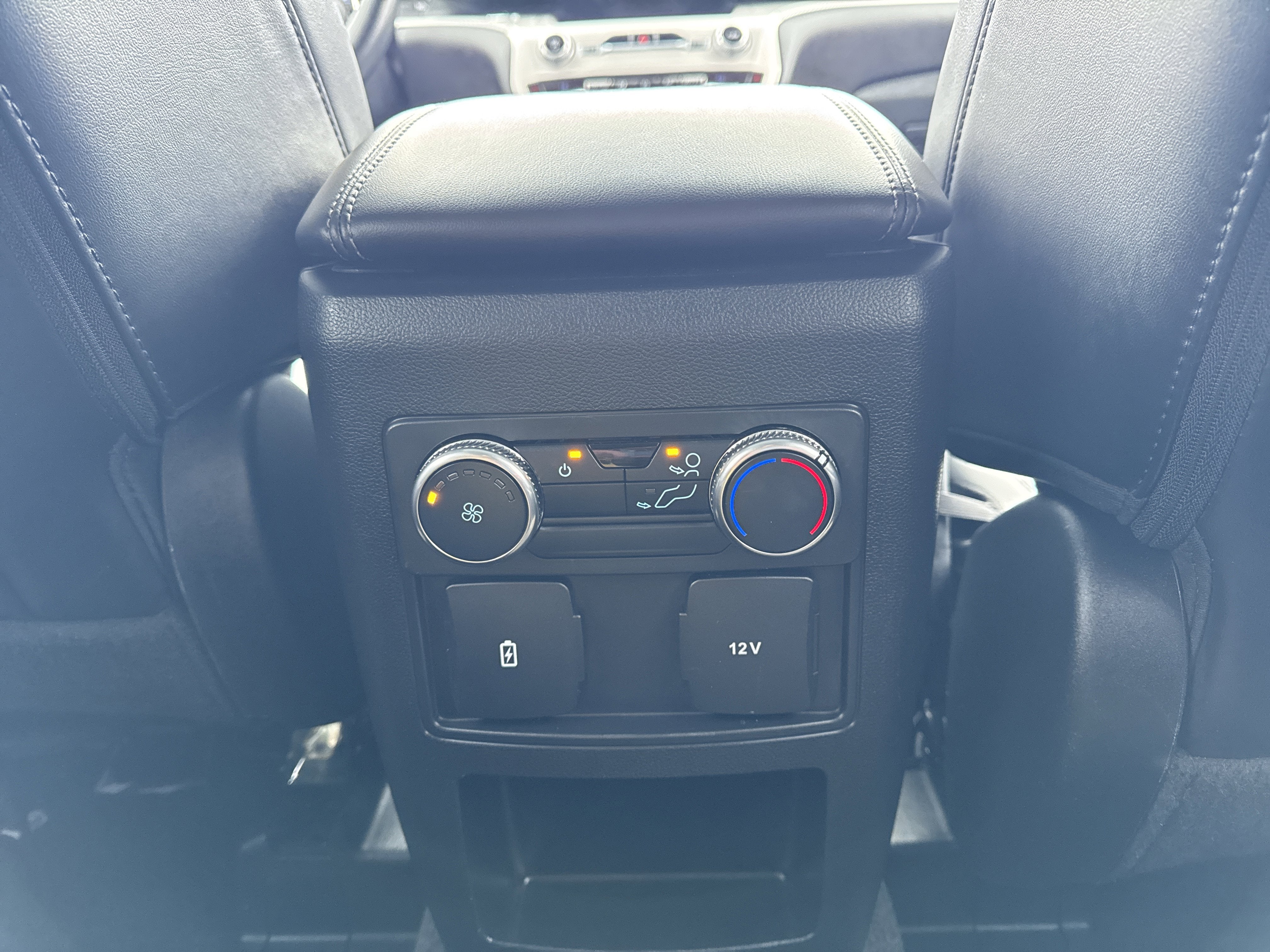 2021 Ford Explorer XLT 4WD