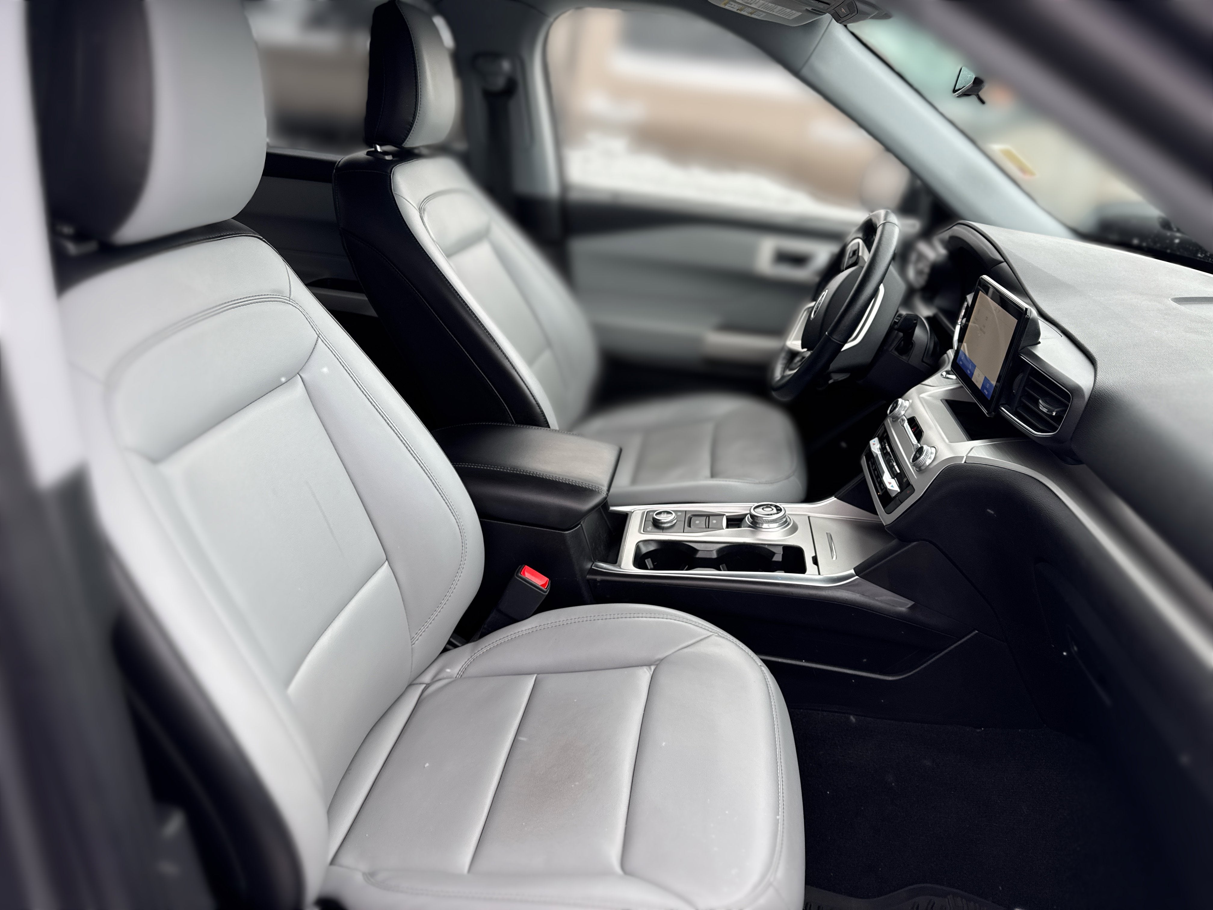 2021 Ford Explorer XLT 4WD