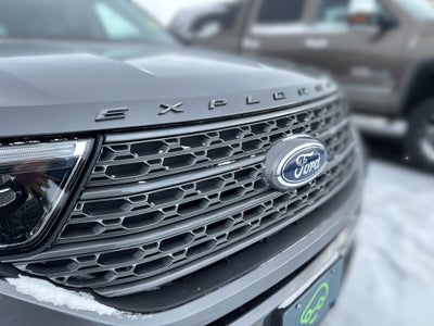 2021 Ford Explorer XLT 4WD