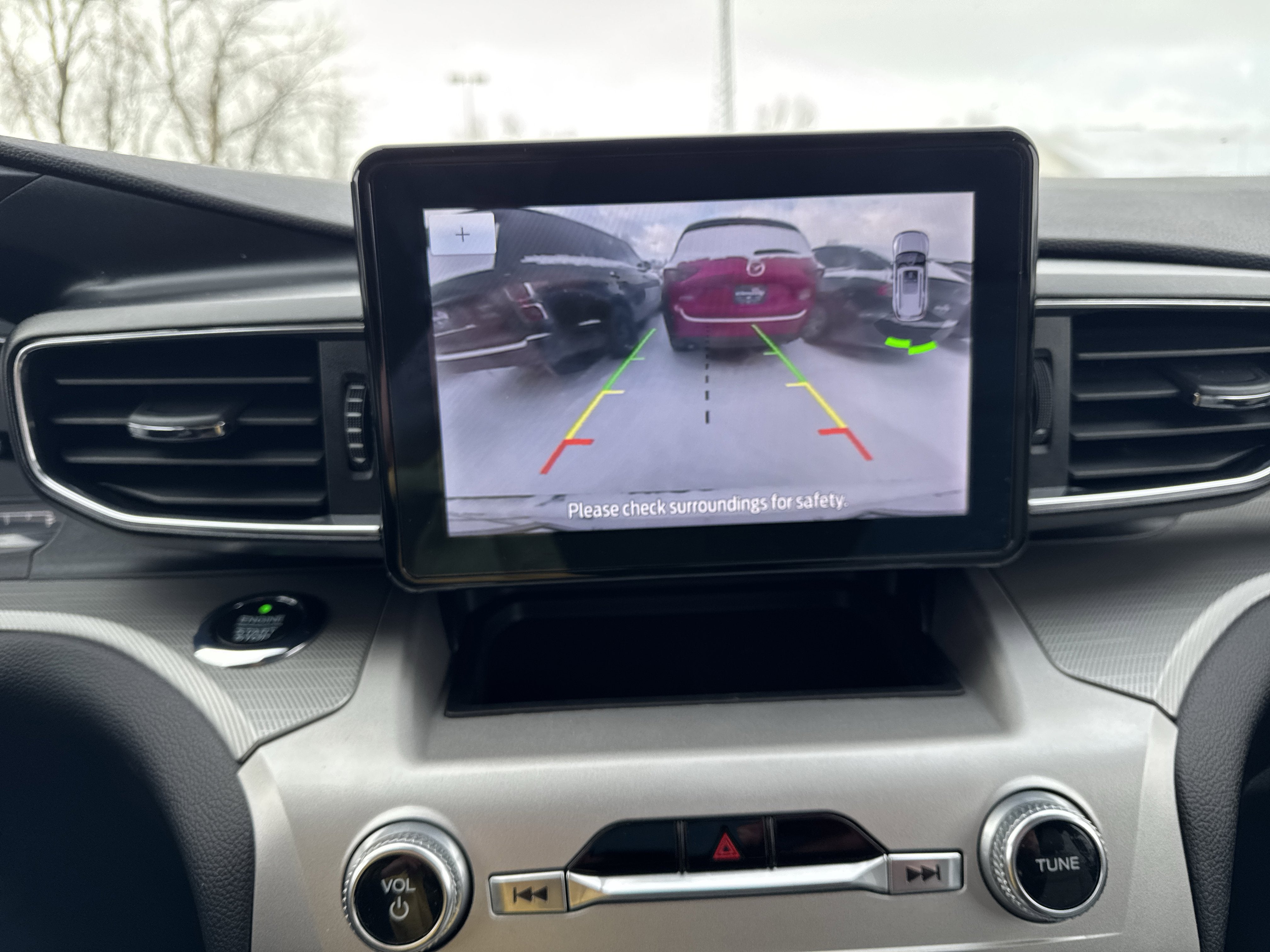 2021 Ford Explorer XLT 4WD