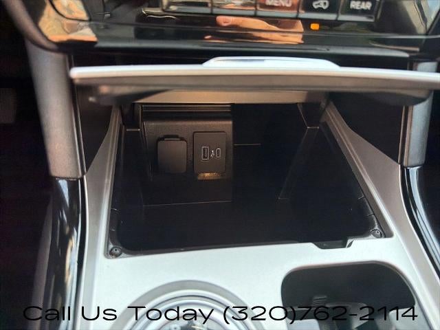 2024 Ford Explorer ST-Line 4WD