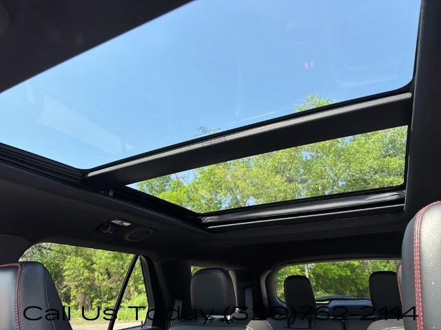 2024 Ford Explorer ST-Line 4WD