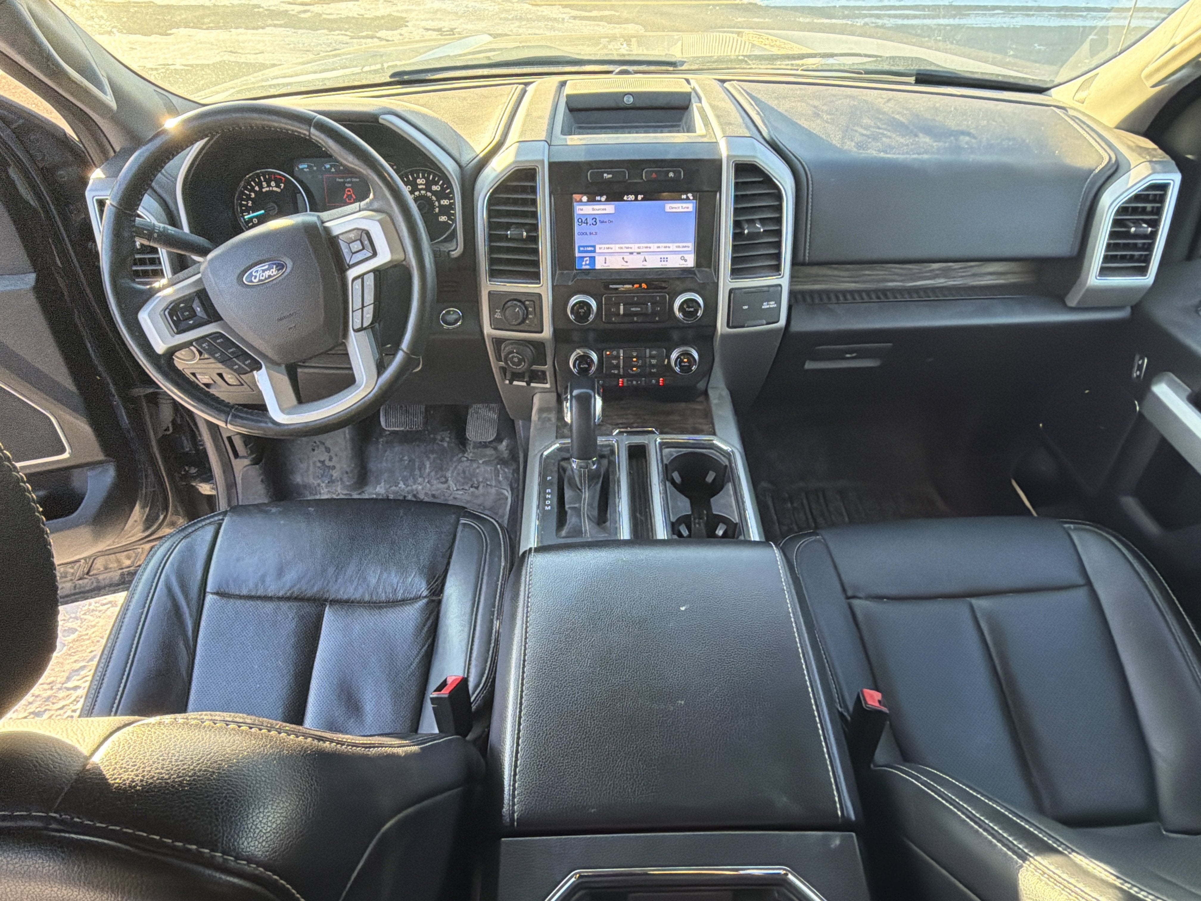 2019 Ford F-150 LARIAT 4WD SuperCrew 5.5' Box