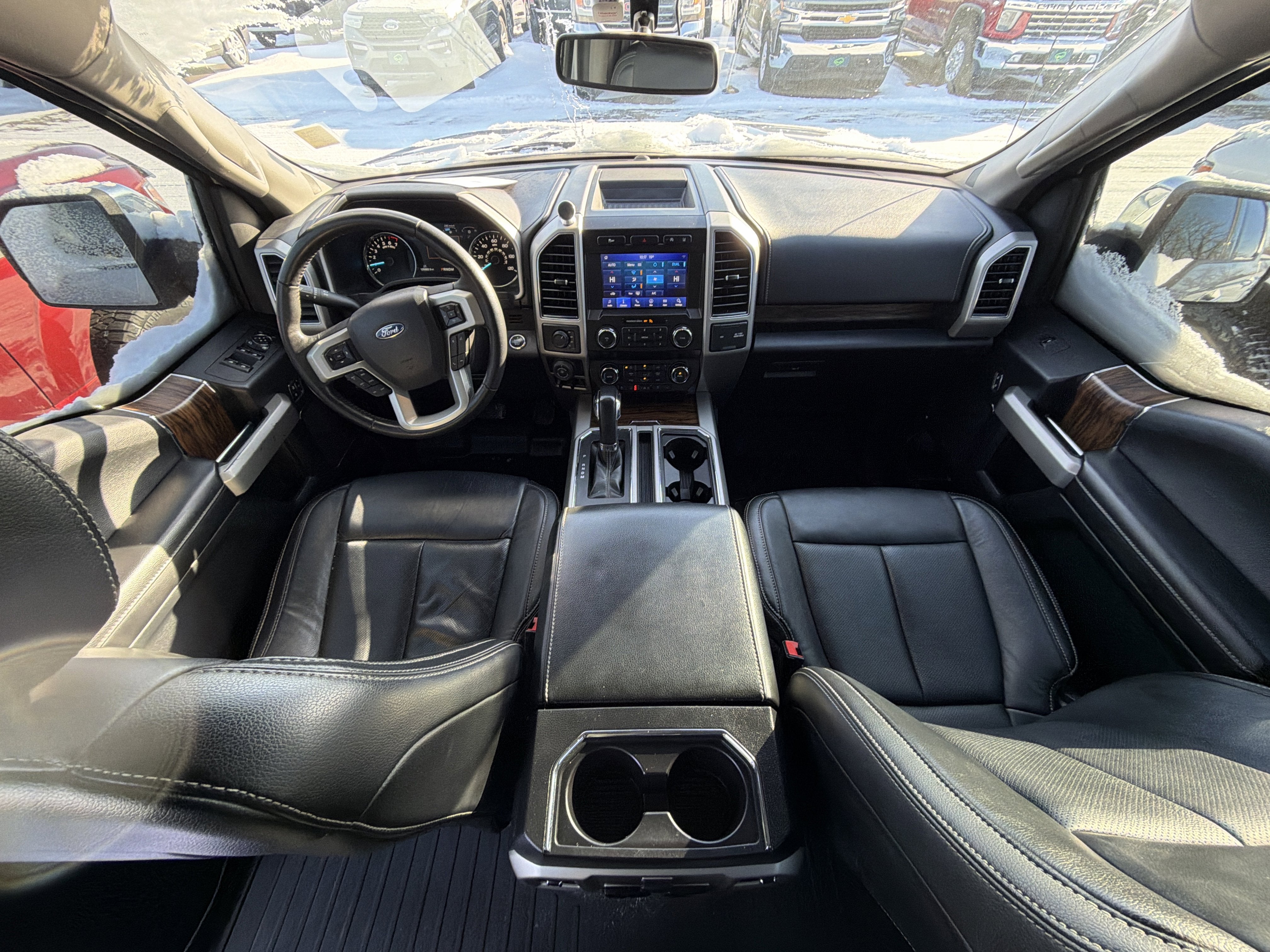 2020 Ford F-150 LARIAT 4WD SuperCrew 5.5' Box