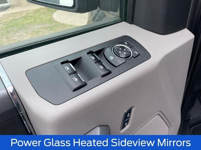 2016 Ford F-150 4WD SuperCrew 5-1/2 Ft Box XLT