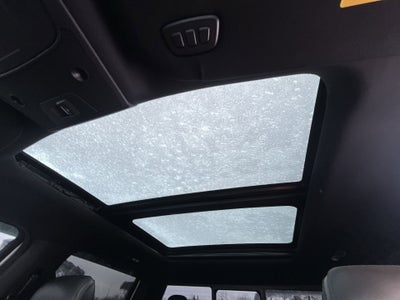 2015 Ford F-150 4WD SuperCrew 5-1/2 Ft Box Platinum