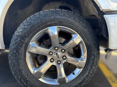 2015 Ford F-150 4WD SuperCrew 5-1/2 Ft Box Platinum