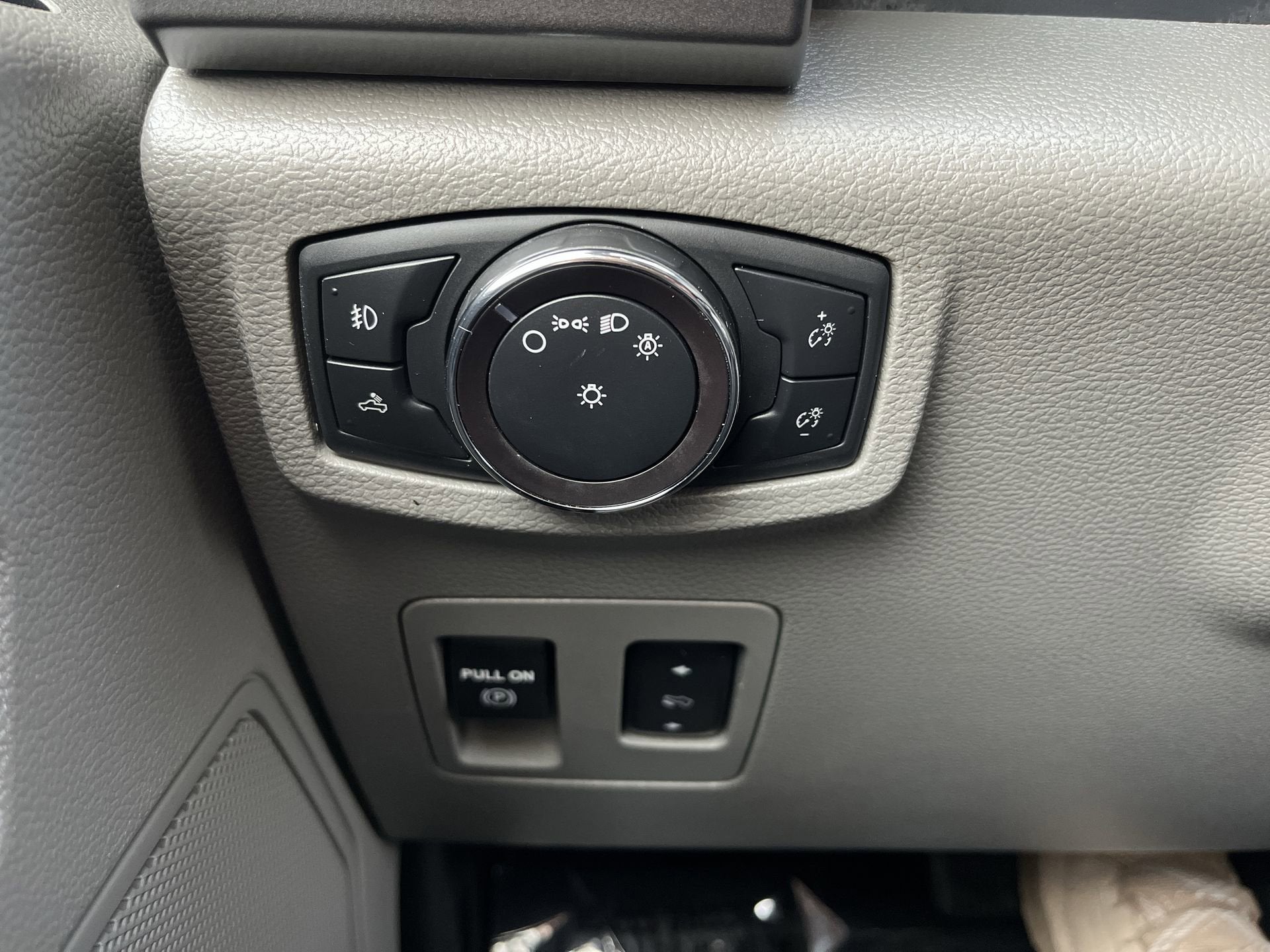 2019 Ford F-150 XLT 4WD SuperCrew 5.5' Box