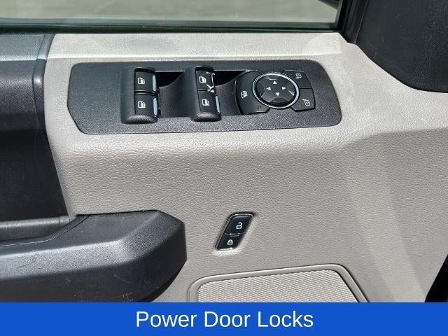 2016 Ford F-150 4WD SuperCrew 5-1/2 Ft Box XL