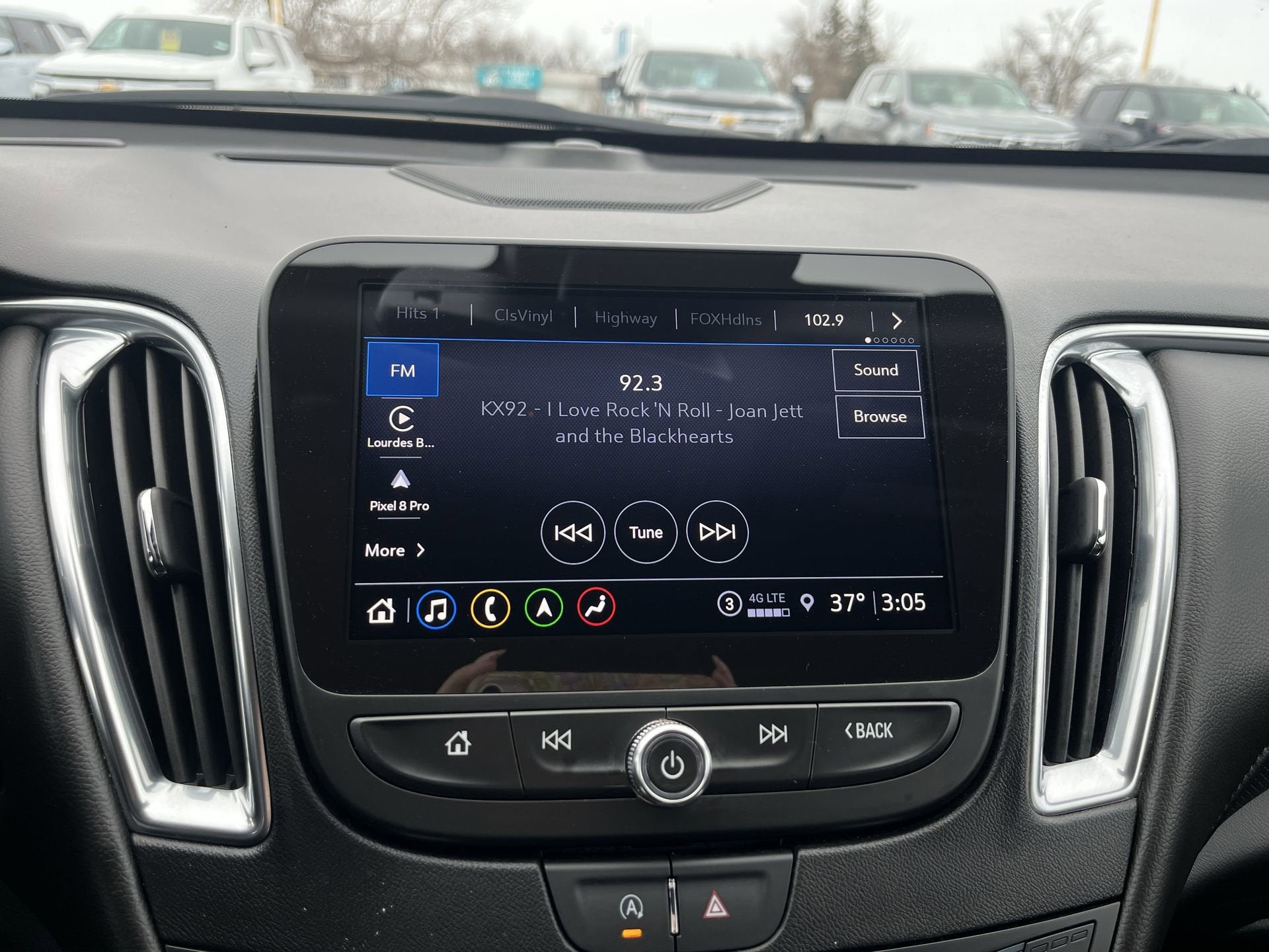 2024 Chevrolet Malibu LT