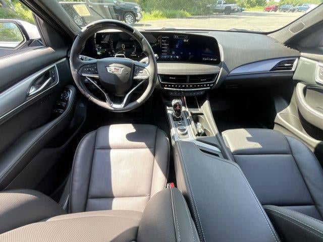 2025 Cadillac CT5 4dr Sdn Premium Luxury