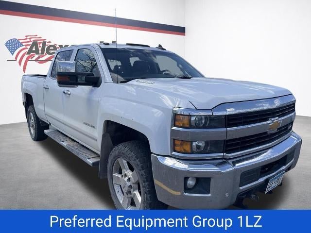 2016 Chevrolet Silverado 2500 HD Crew Cab Standard Box 4-Wheel Drive LTZ