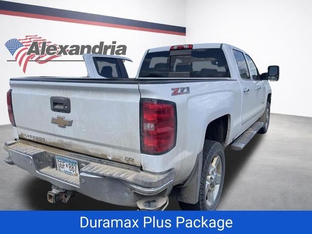 2016 Chevrolet Silverado 2500 HD Crew Cab Standard Box 4-Wheel Drive LTZ