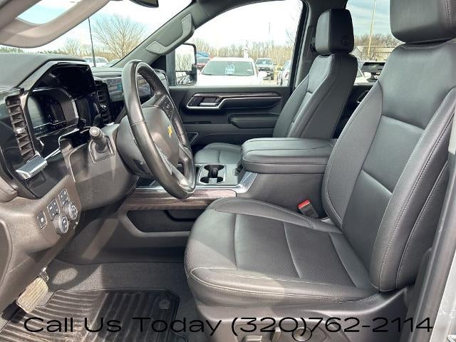 2025 Chevrolet Silverado 3500 HD Crew Cab Long Box 4-Wheel Drive LTZ