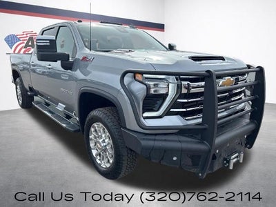 2025 Chevrolet Silverado 3500 HD Crew Cab Long Box 4-Wheel Drive LTZ