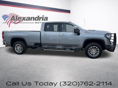 2025 Chevrolet Silverado 3500 HD Crew Cab Long Box 4-Wheel Drive LTZ