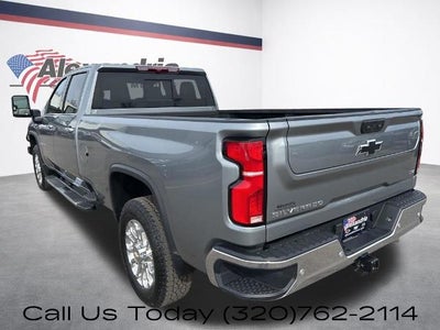 2025 Chevrolet Silverado 3500 HD Crew Cab Long Box 4-Wheel Drive LTZ