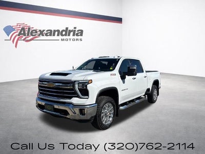 2025 Chevrolet Silverado 3500 HD Crew Cab Standard Box 4-Wheel Drive LTZ