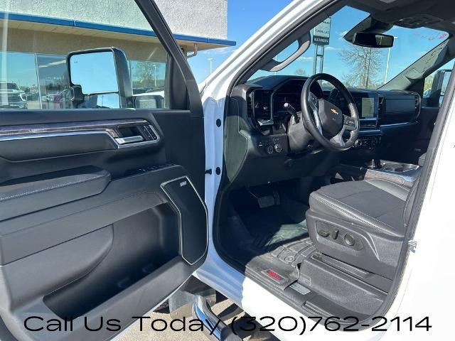 2025 Chevrolet Silverado 3500 HD Crew Cab Standard Box 4-Wheel Drive LTZ