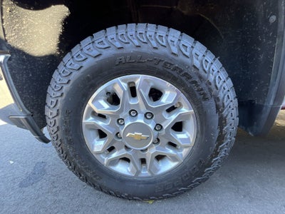 2021 Chevrolet Silverado 3500 HD Crew Cab Standard Box 4-Wheel Drive LTZ